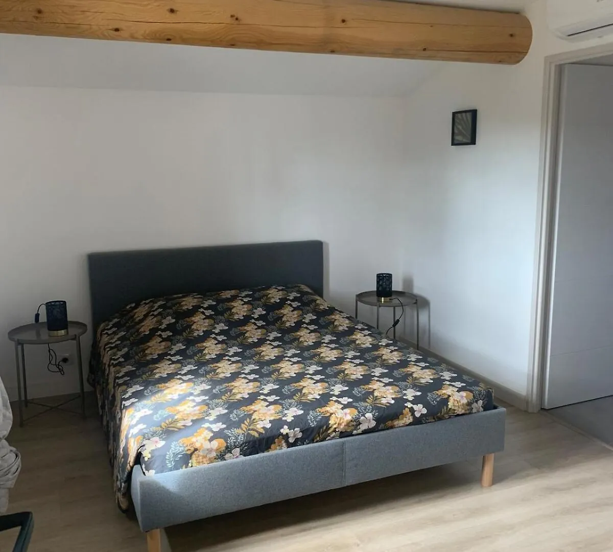 Holiday home Maison Renovee 3 Chambres Molleges